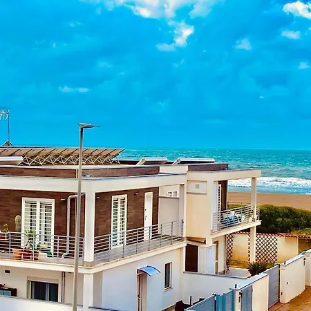 La Casa Sul Mare Panzió Focene